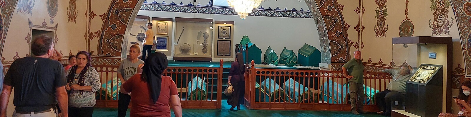 באנר קברים בהאגי בקטש טורקיה רוחב